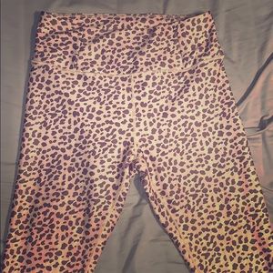 Calia by Carrie Underwood leggings